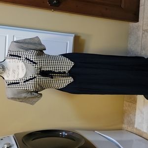 Cute dress Navy blue and cream